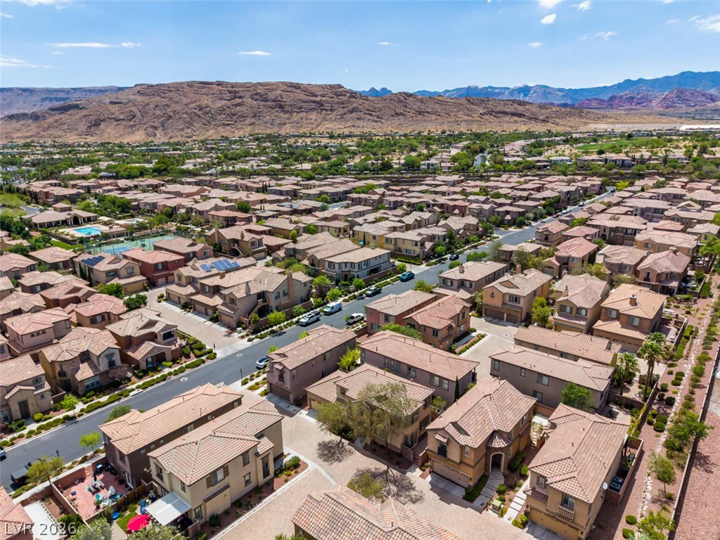 11230 Corsica Mist, Las Vegas, NV 89135