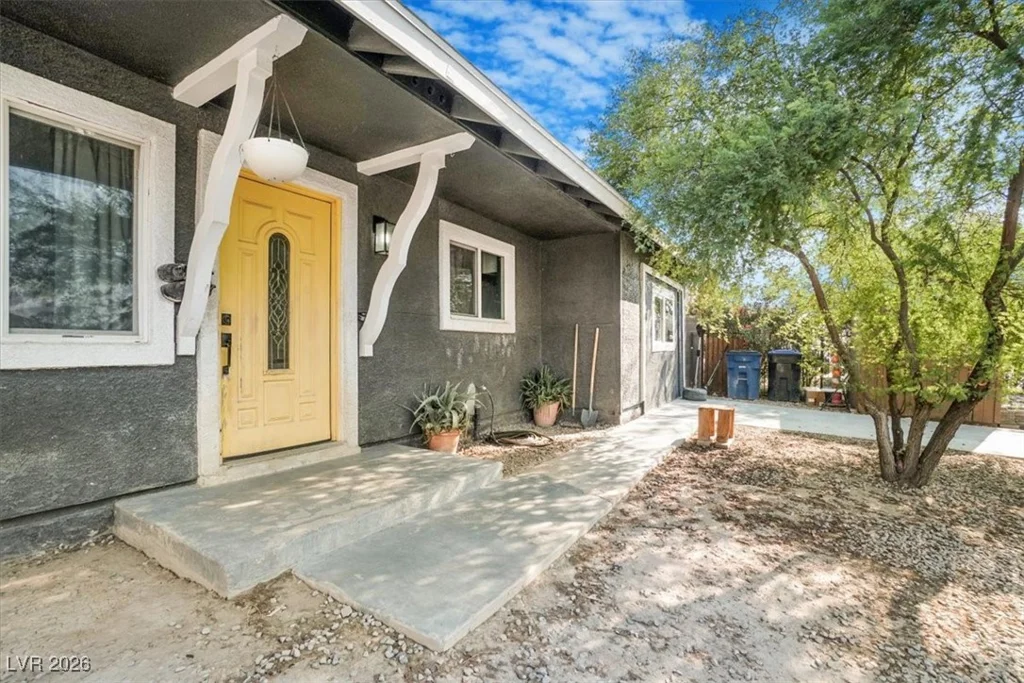 3104 Dillon, North Las Vegas, NV 89030