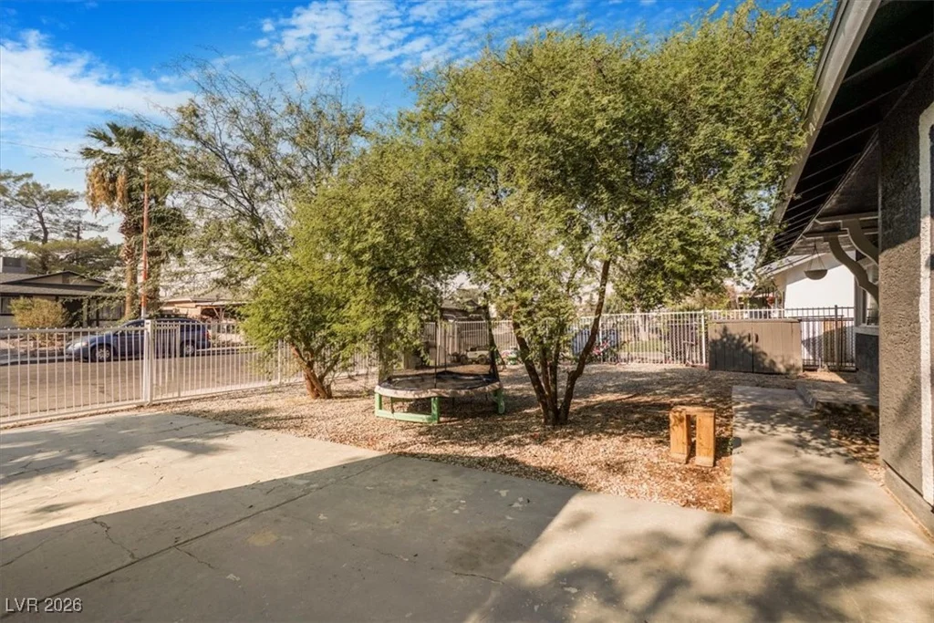 3104 Dillon, North Las Vegas, NV 89030