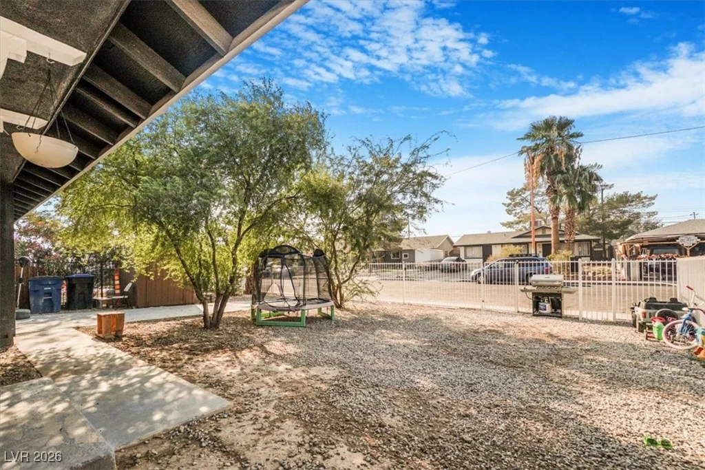 3104 Dillon, North Las Vegas, NV 89030