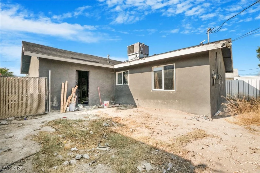 3104 Dillon, North Las Vegas, NV 89030