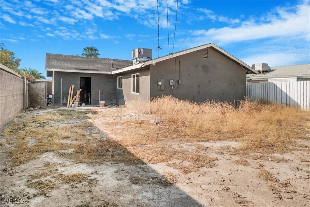 3104 Dillon, North Las Vegas, NV 89030