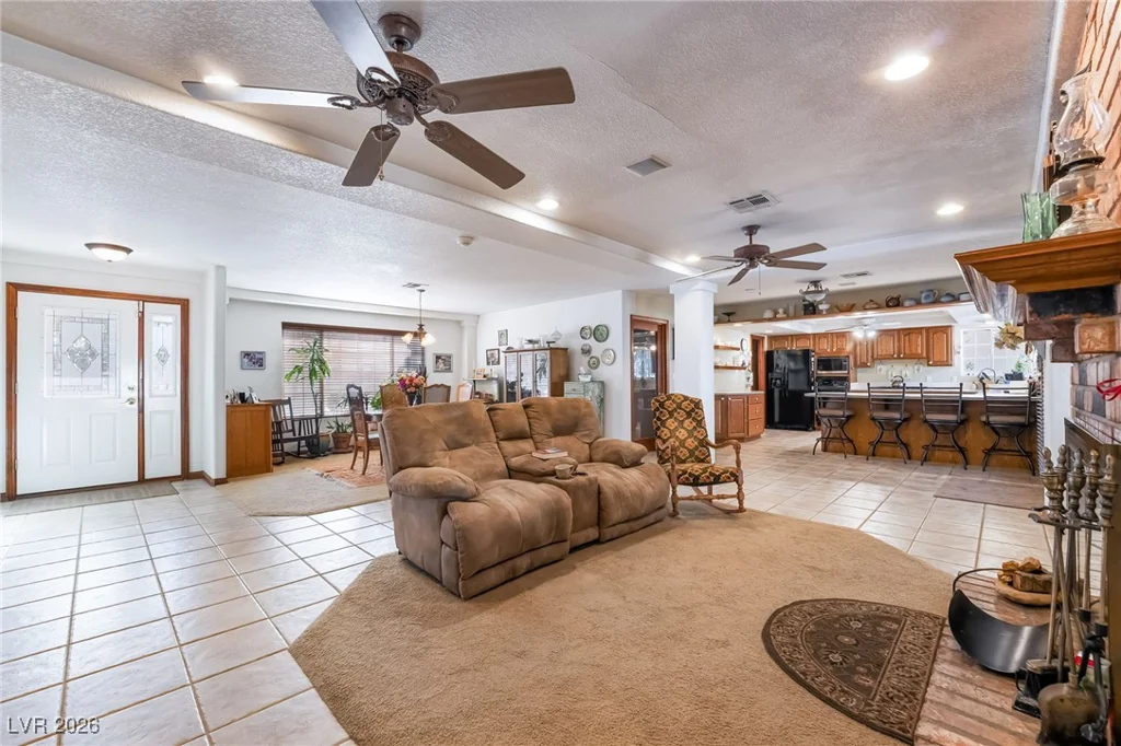 4250 Quail, Las Vegas, NV 89120