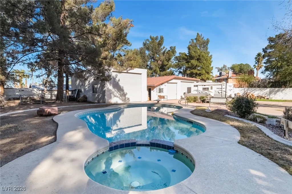 4250 Quail, Las Vegas, NV 89120