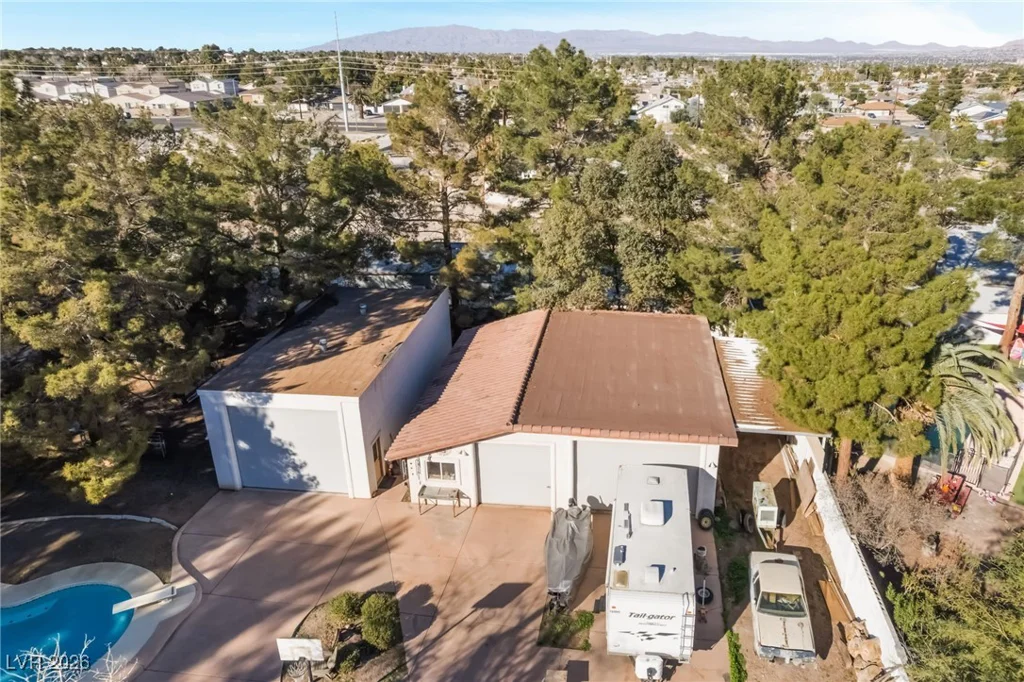 4250 Quail, Las Vegas, NV 89120