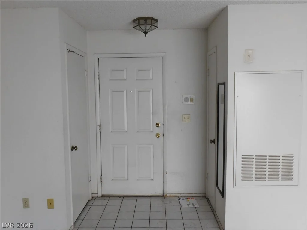3150 Soft Breezes, Las Vegas, NV 89128