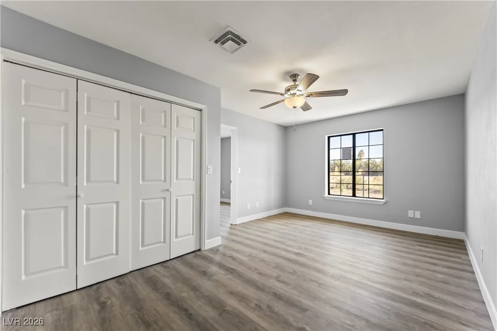 1967 Moapa Valley, Logandale, NV 89021