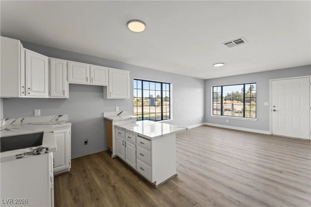 1967 Moapa Valley, Logandale, NV 89021
