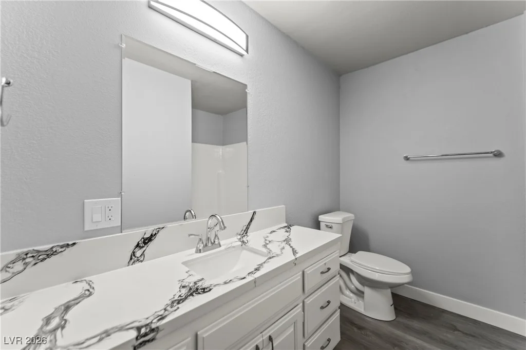 1967 Moapa Valley, Logandale, NV 89021