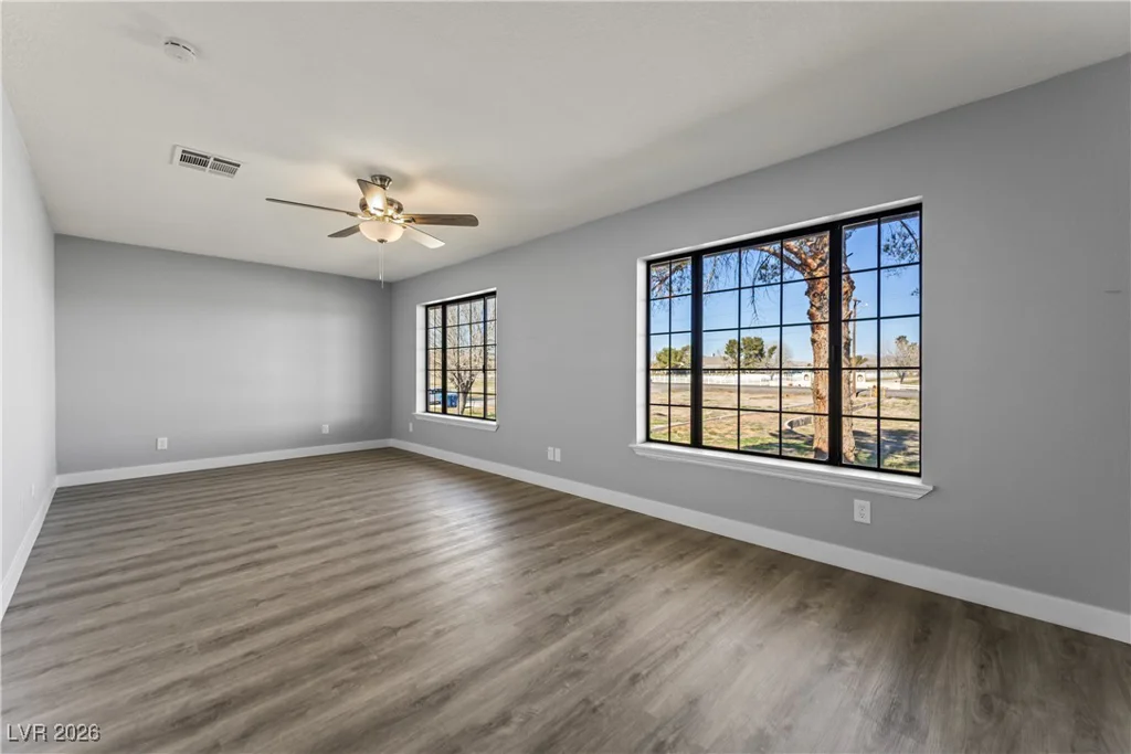 1967 Moapa Valley, Logandale, NV 89021