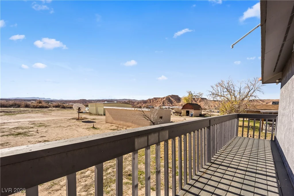 1967 Moapa Valley, Logandale, NV 89021