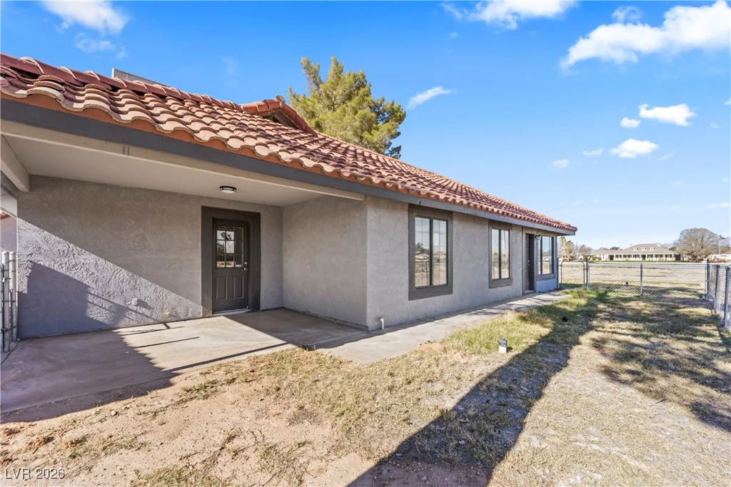 1967 Moapa Valley, Logandale, NV 89021