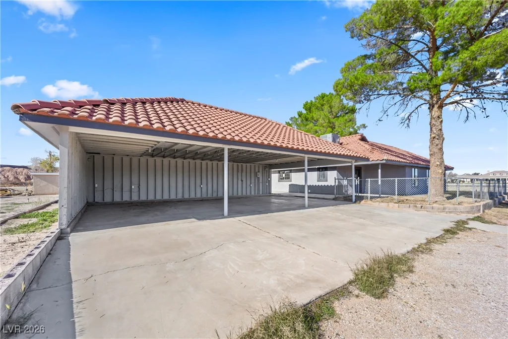 1967 Moapa Valley, Logandale, NV 89021