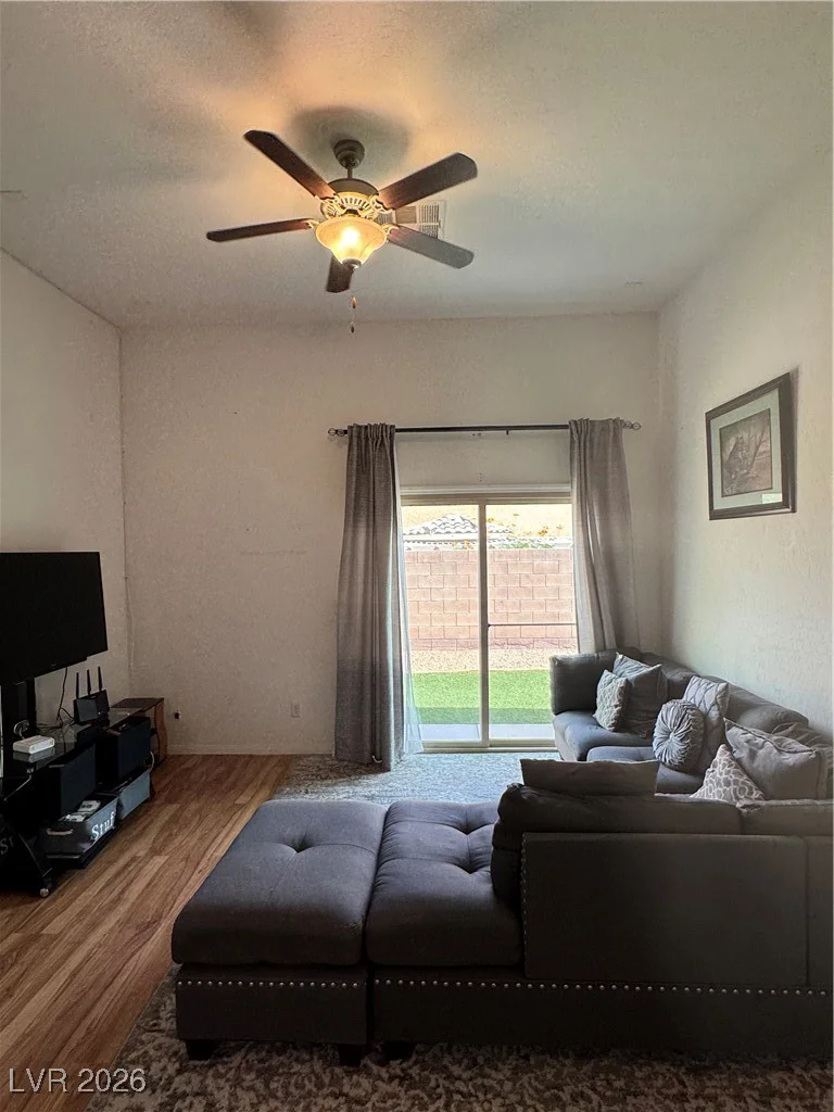 696 Yew Barrow, Henderson, NV 89011