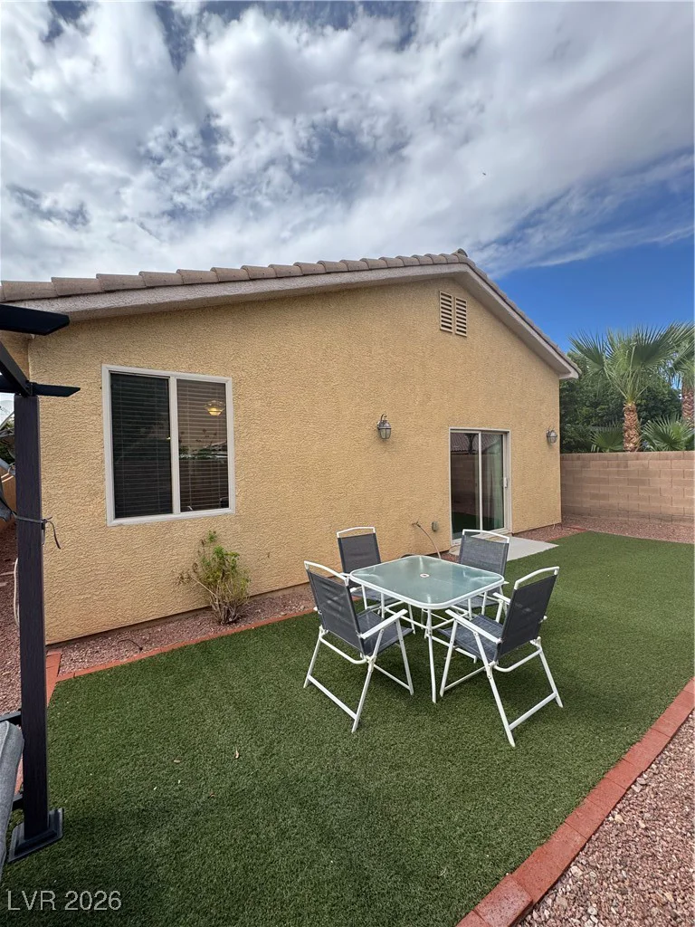 696 Yew Barrow, Henderson, NV 89011