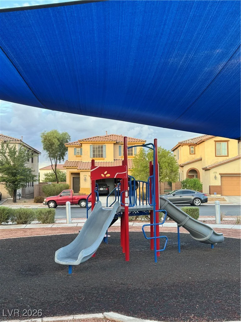 696 Yew Barrow, Henderson, NV 89011