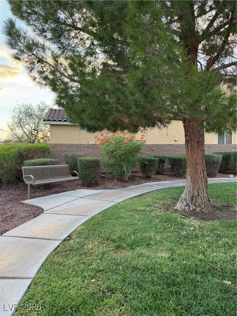 696 Yew Barrow, Henderson, NV 89011