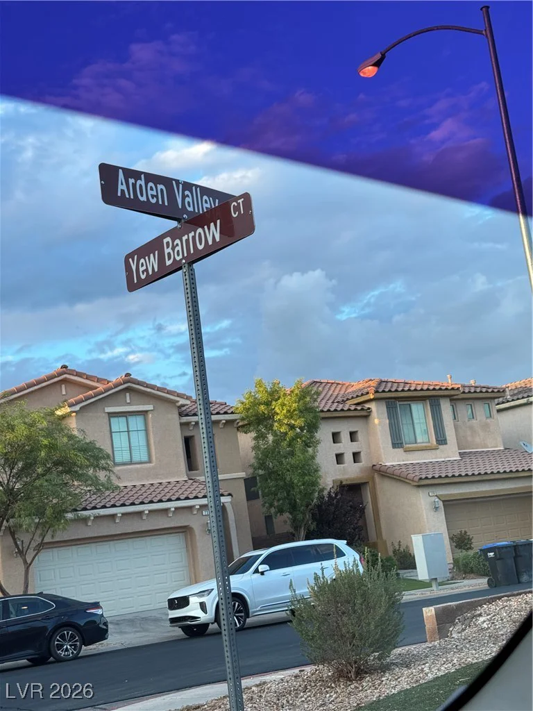 696 Yew Barrow, Henderson, NV 89011