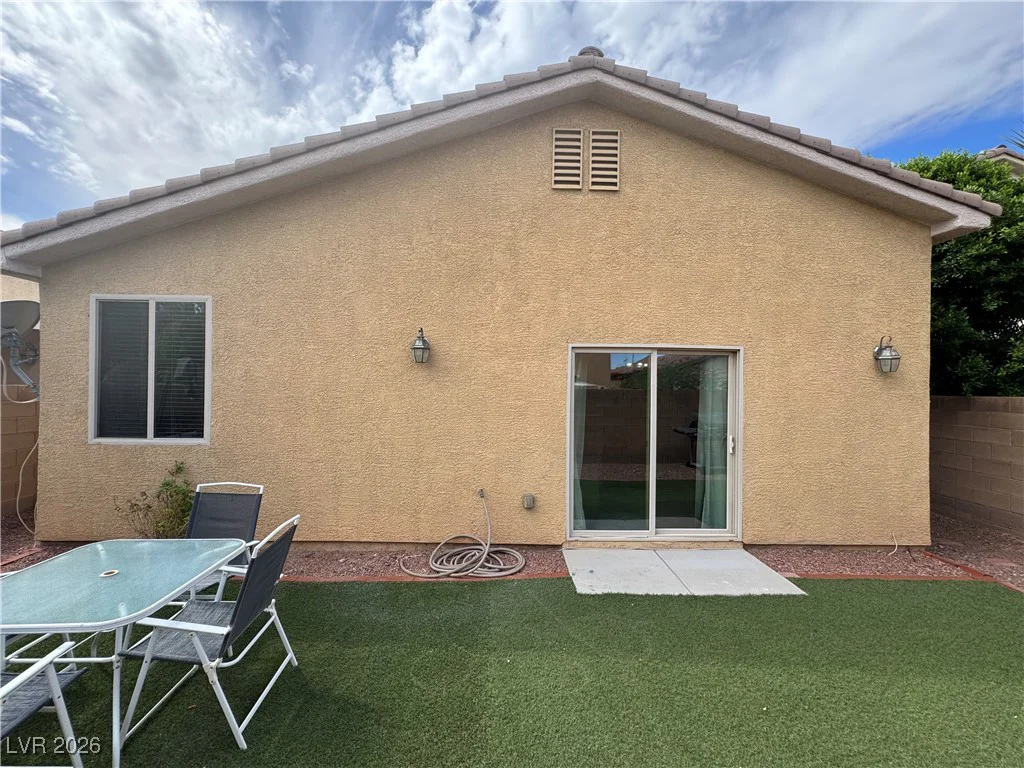 696 Yew Barrow, Henderson, NV 89011
