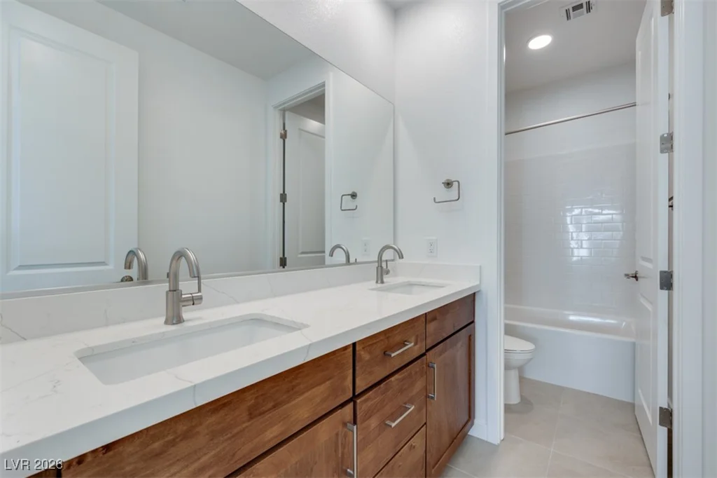 9228 Simon, Las Vegas, NV 89166