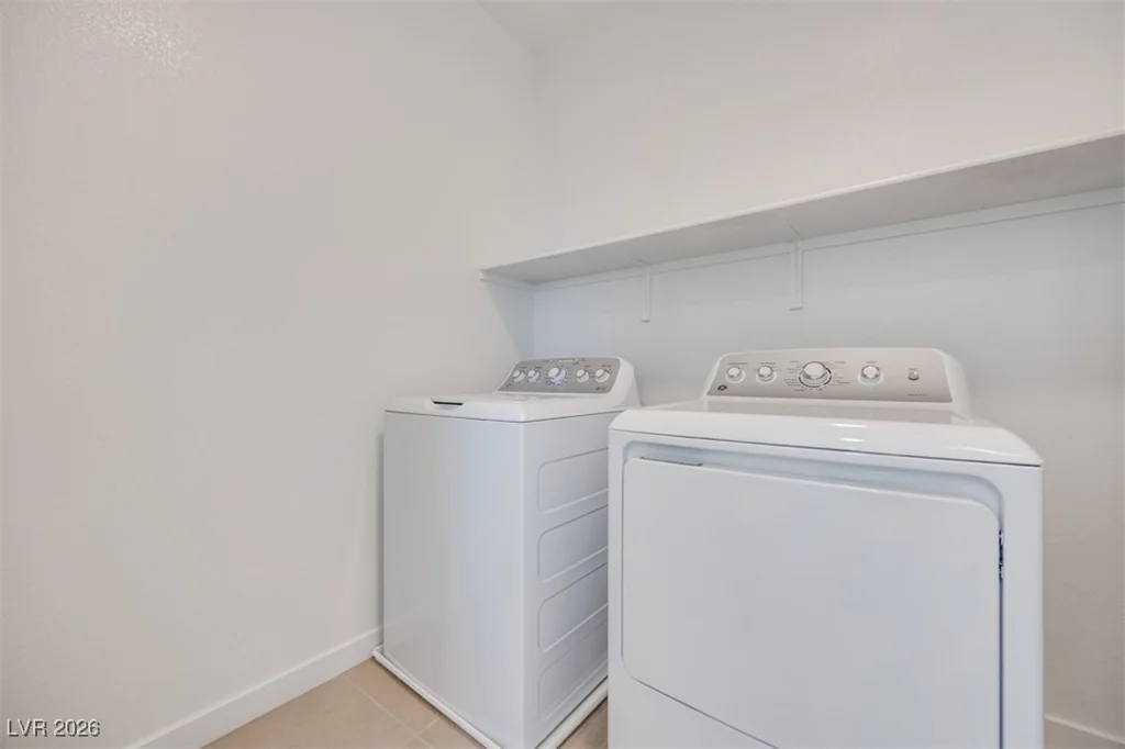 9228 Simon, Las Vegas, NV 89166