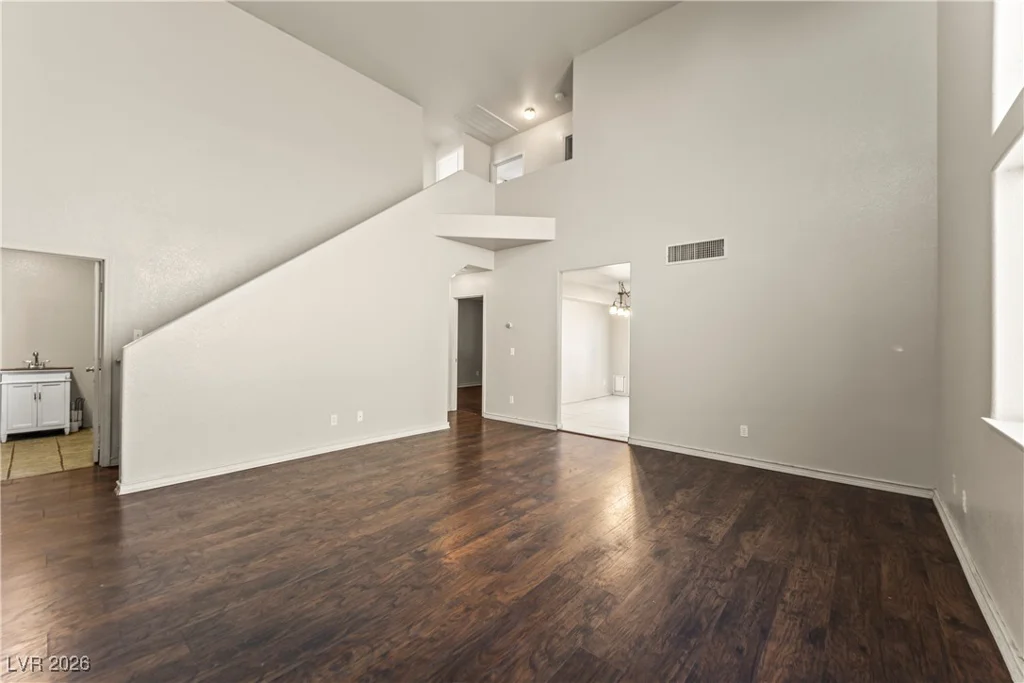 6013 Pebble Grey, Las Vegas, NV 89130