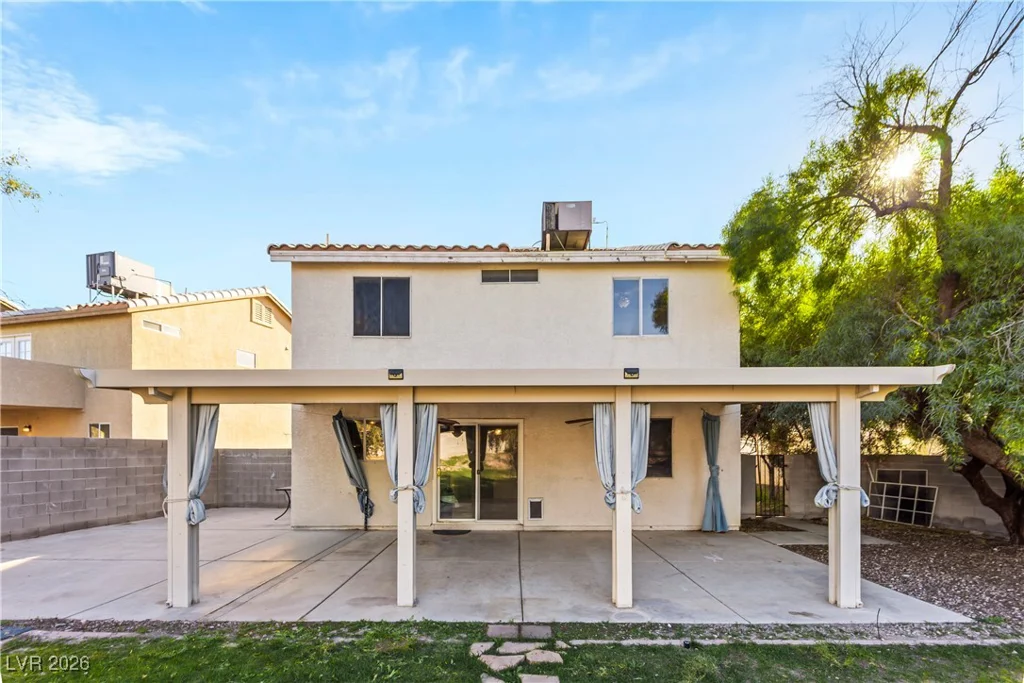 6013 Pebble Grey, Las Vegas, NV 89130