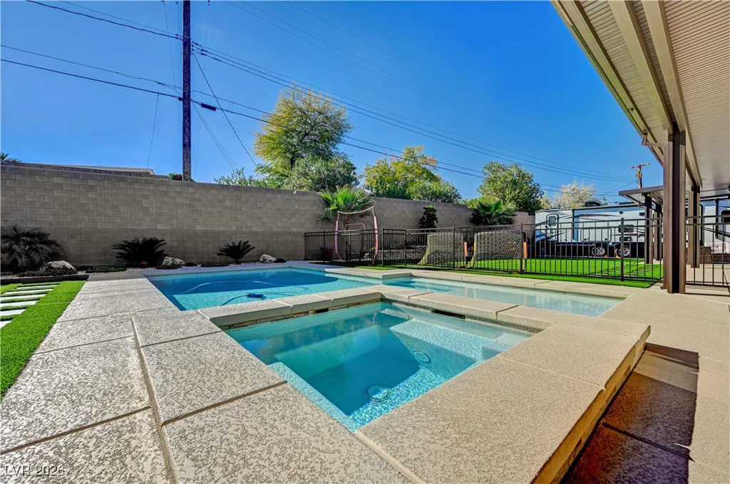 199 Bellevue Grove, Henderson, NV 89015