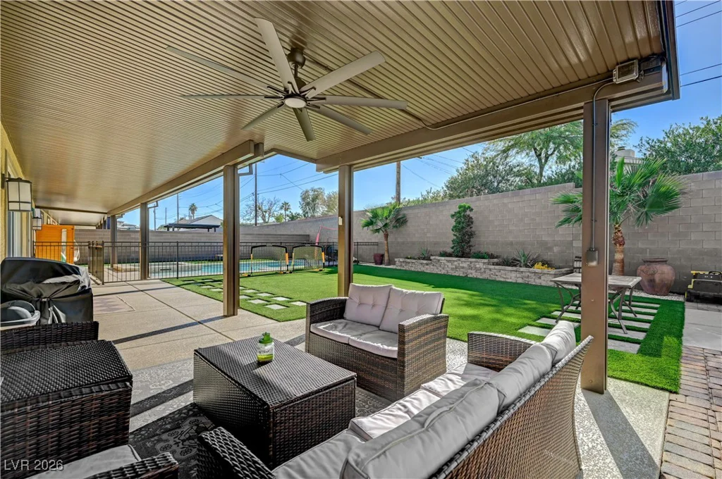 199 Bellevue Grove, Henderson, NV 89015