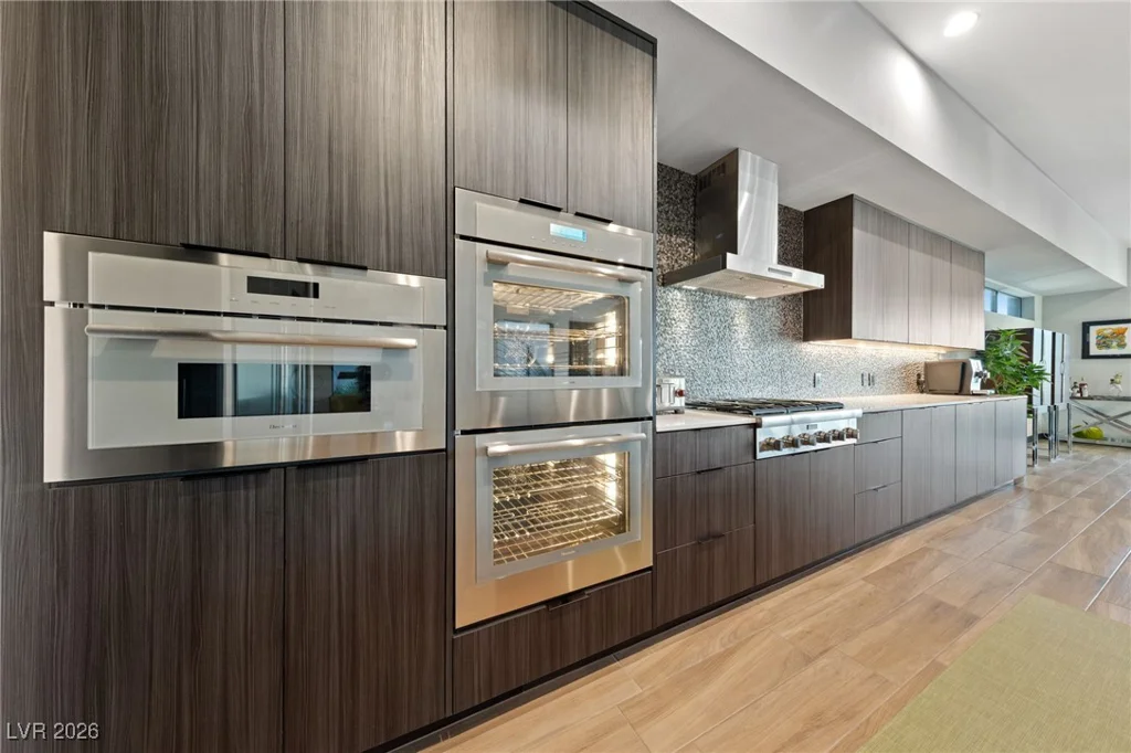 38 Promenade Isle, Henderson, NV 89011