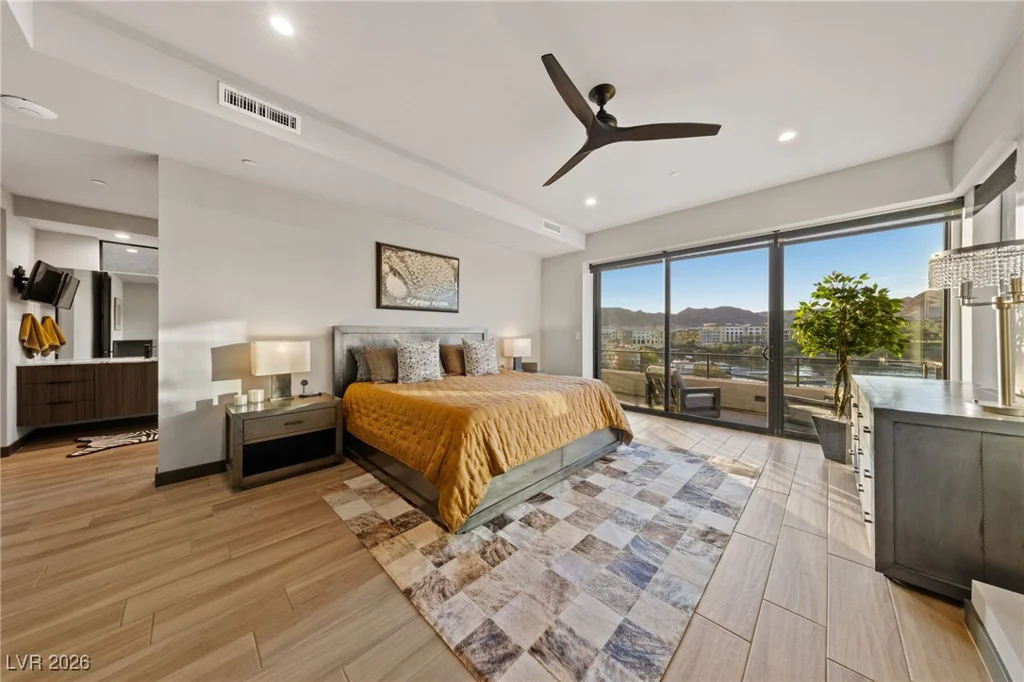 38 Promenade Isle, Henderson, NV 89011