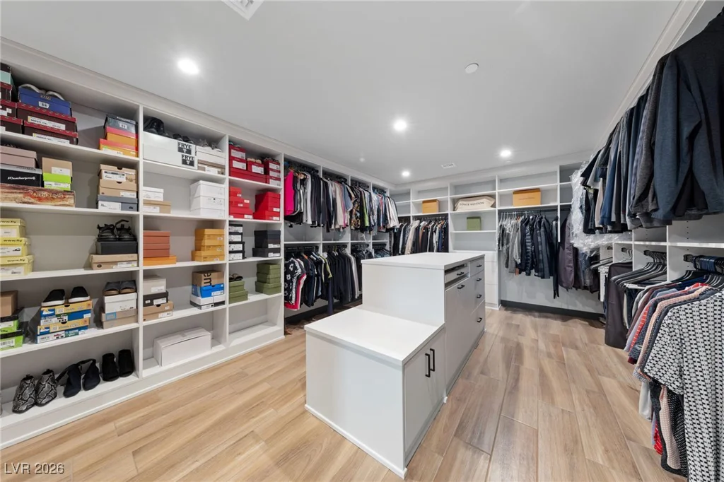 38 Promenade Isle, Henderson, NV 89011