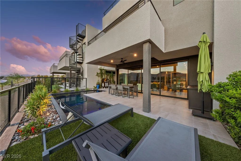 38 Promenade Isle, Henderson, NV 89011