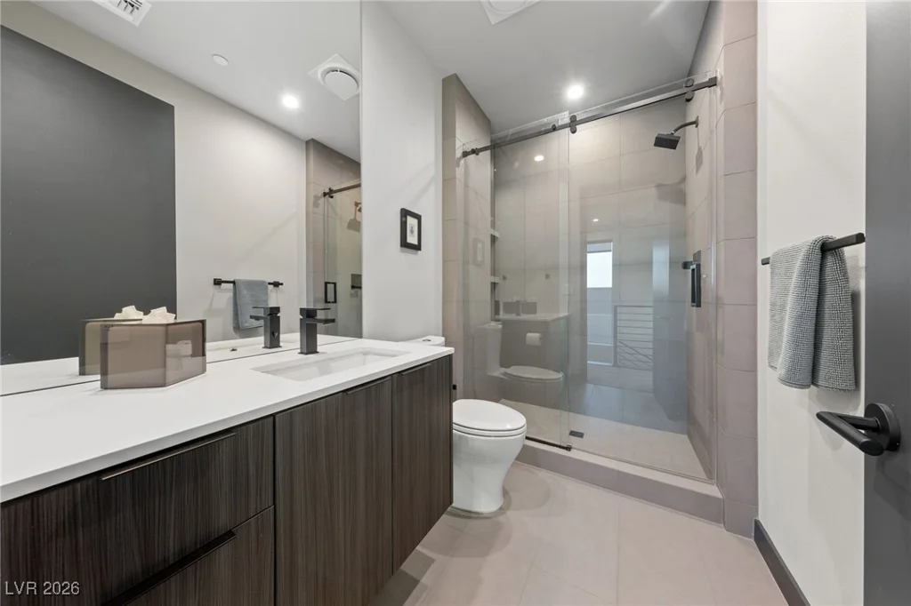 38 Promenade Isle, Henderson, NV 89011