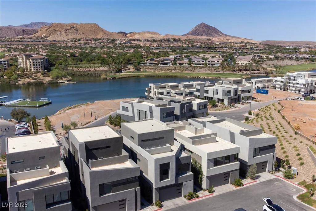 38 Promenade Isle, Henderson, NV 89011