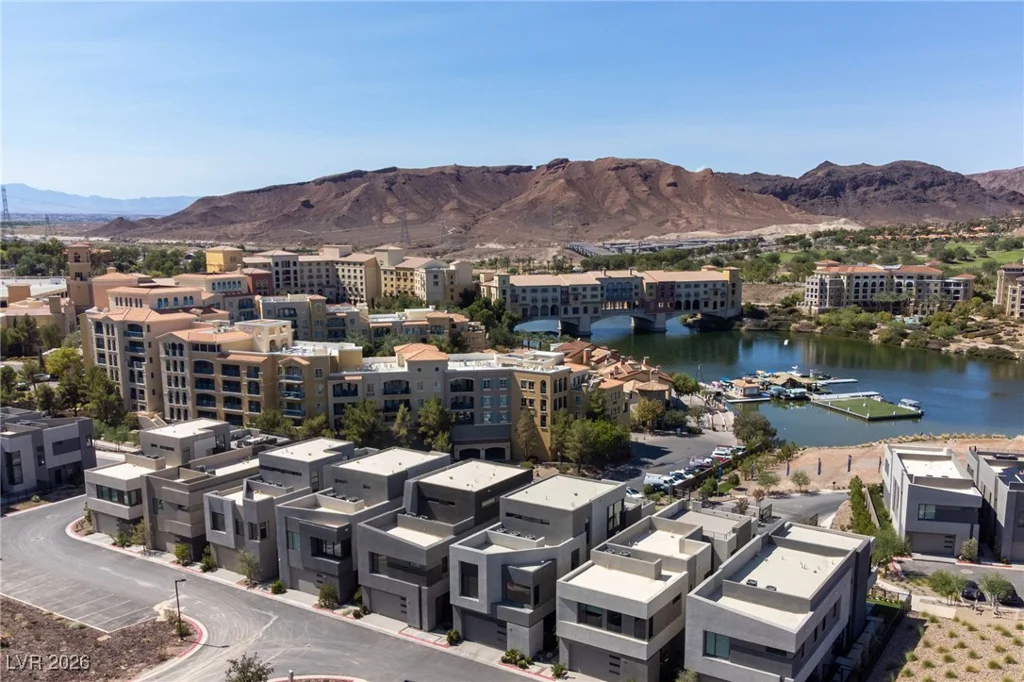 38 Promenade Isle, Henderson, NV 89011
