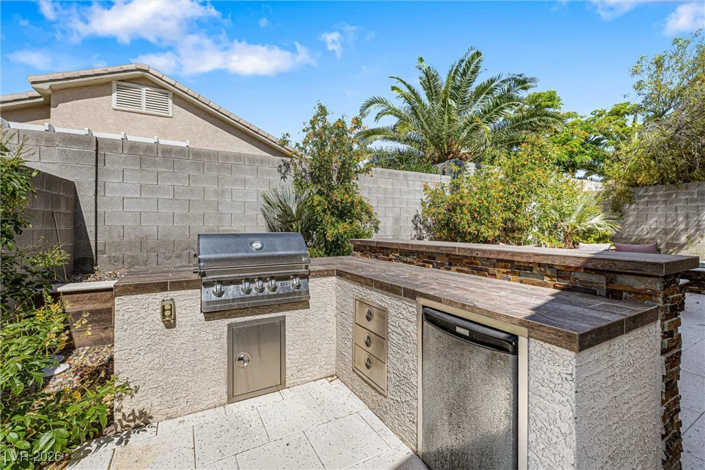 3257 Rushing Waters, Las Vegas, NV 89135