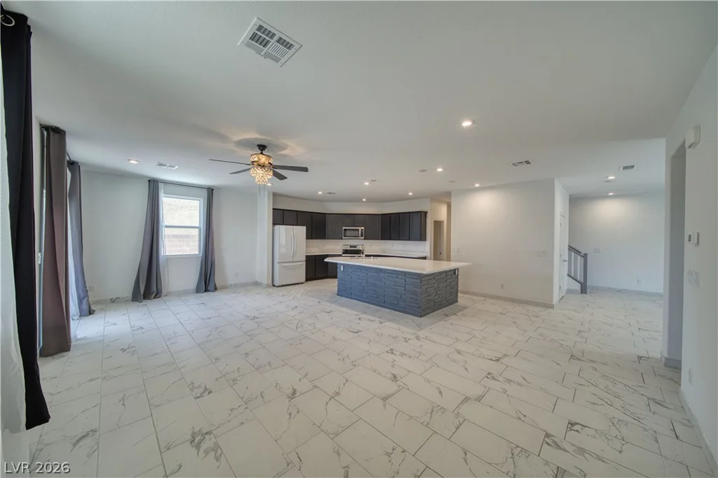 3821 Weld, Pahrump, NV 89061