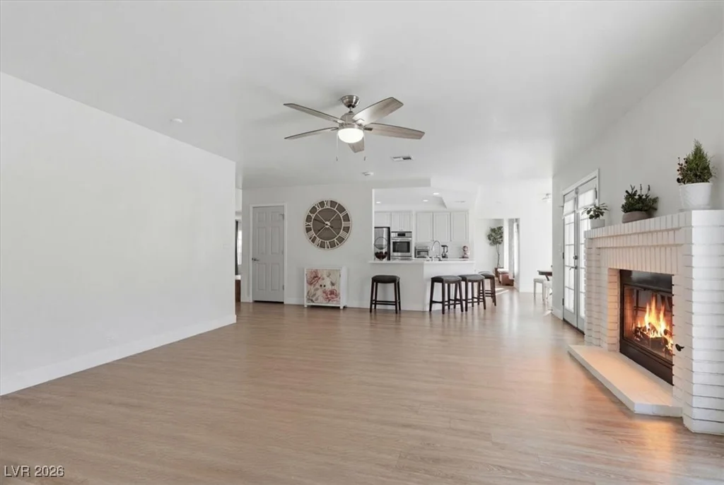 9433 Salt Water, Las Vegas, NV 89117