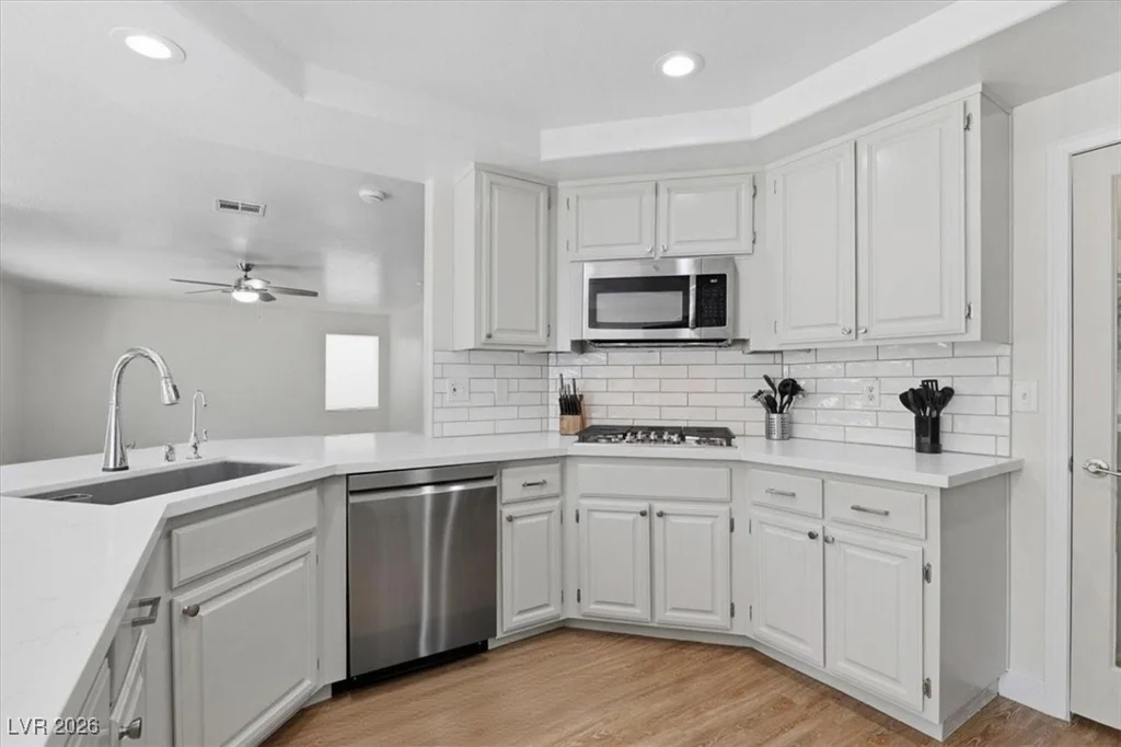 9433 Salt Water, Las Vegas, NV 89117
