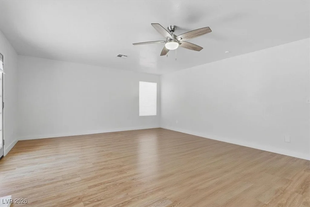 9433 Salt Water, Las Vegas, NV 89117