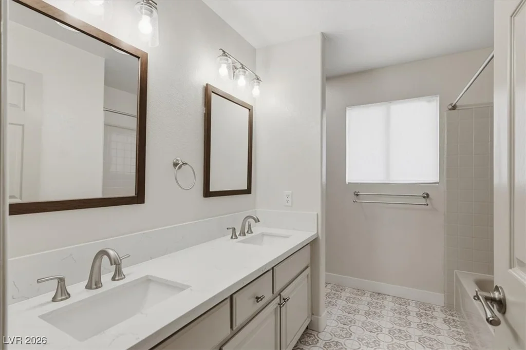 9433 Salt Water, Las Vegas, NV 89117