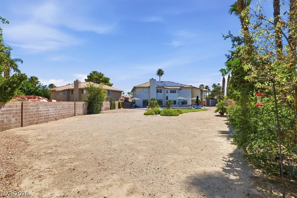 9433 Salt Water, Las Vegas, NV 89117