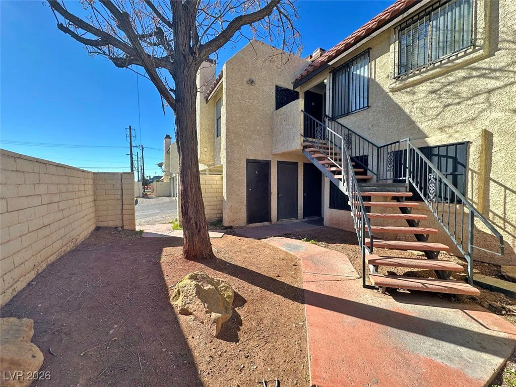 2205 Sun, North Las Vegas, NV 89030