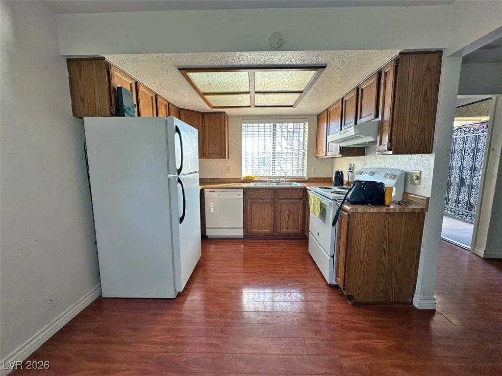 2205 Sun, North Las Vegas, NV 89030