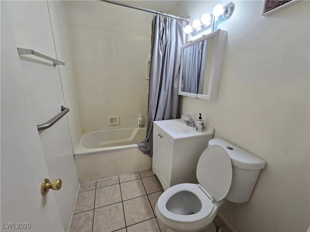 1909 Leona, Las Vegas, NV 89106