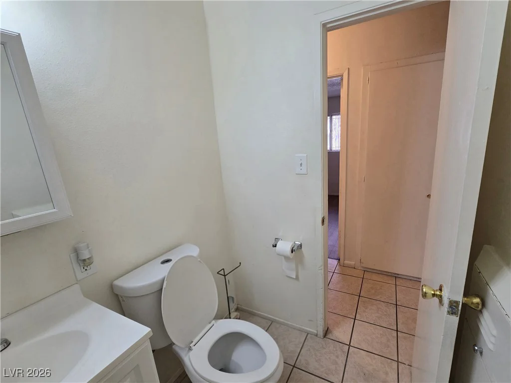 1909 Leona, Las Vegas, NV 89106