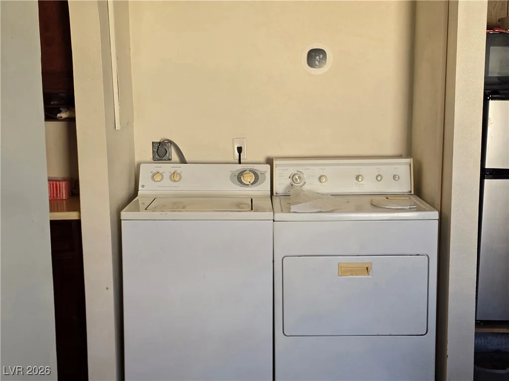 1909 Leona, Las Vegas, NV 89106