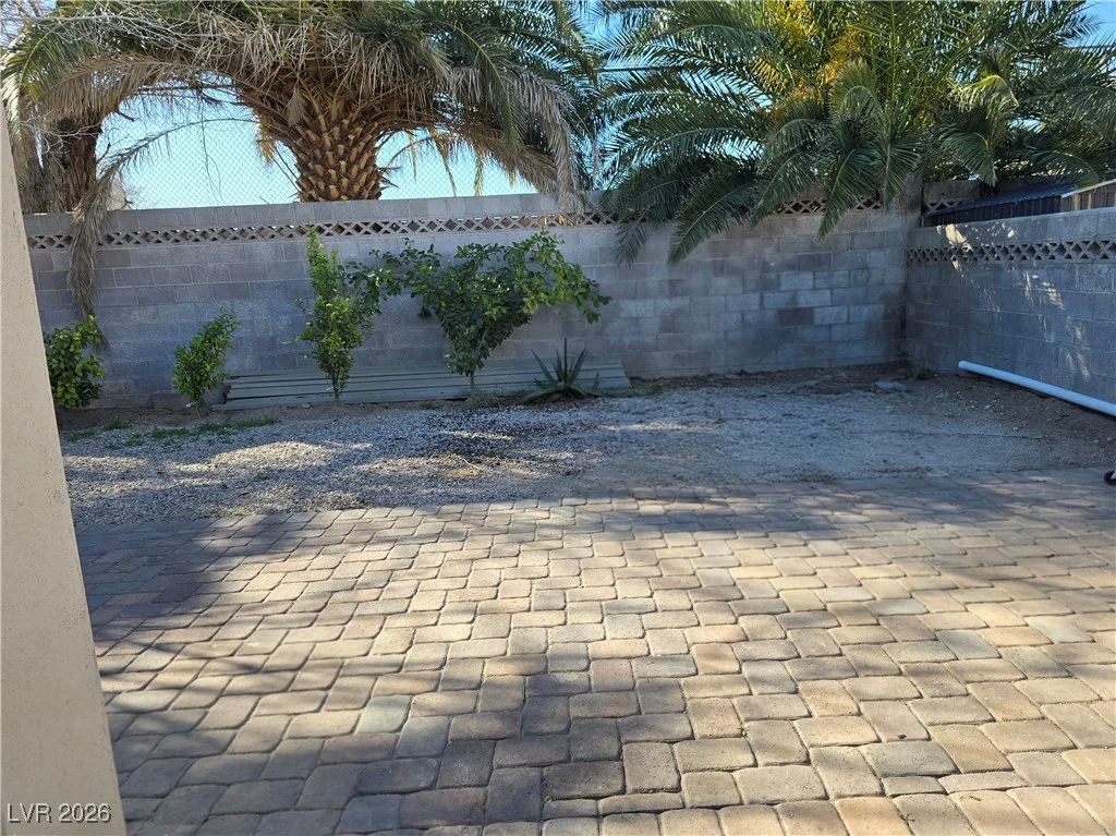 1909 Leona, Las Vegas, NV 89106