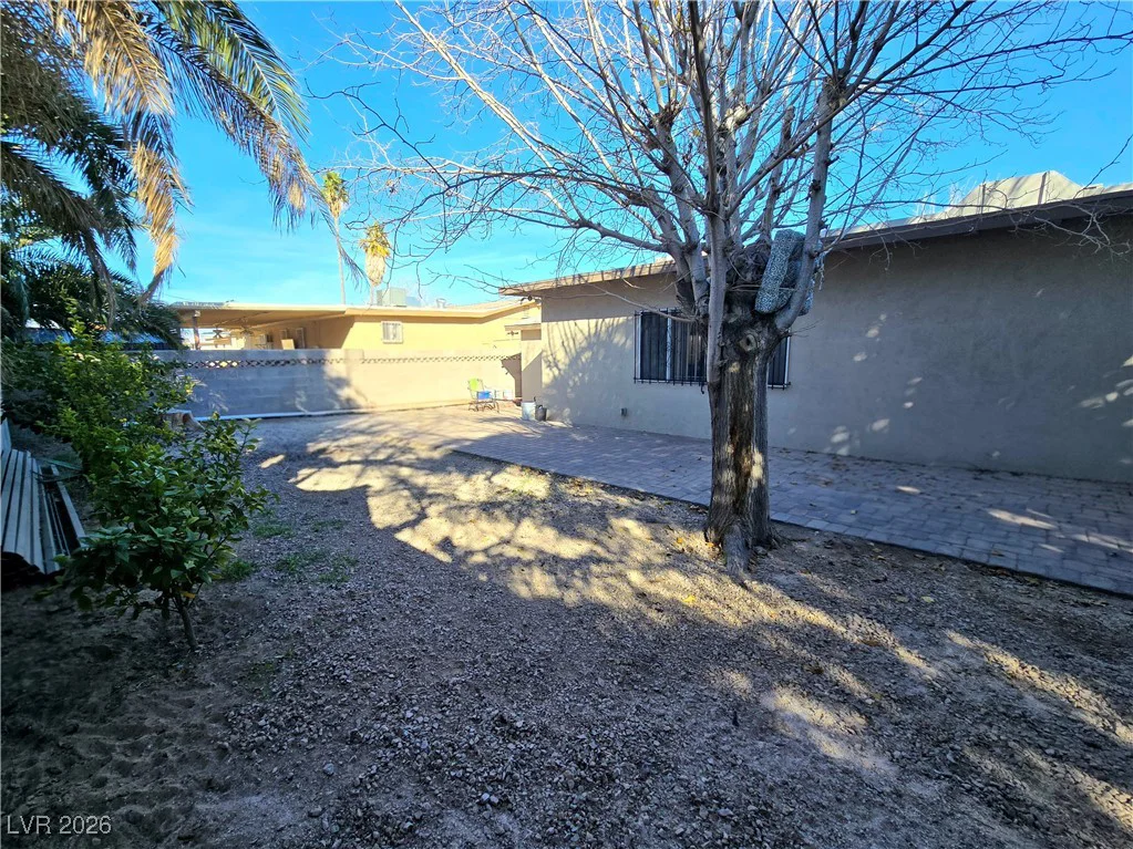 1909 Leona, Las Vegas, NV 89106